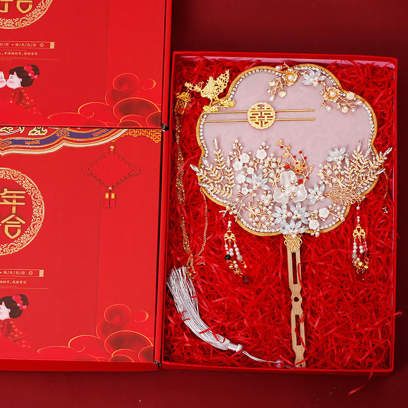 Chinese Vintage Bride White Hand Fans