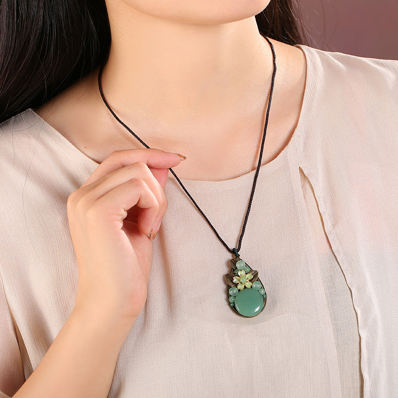 Handmade Adjustable String Jade Pendant Necklace
