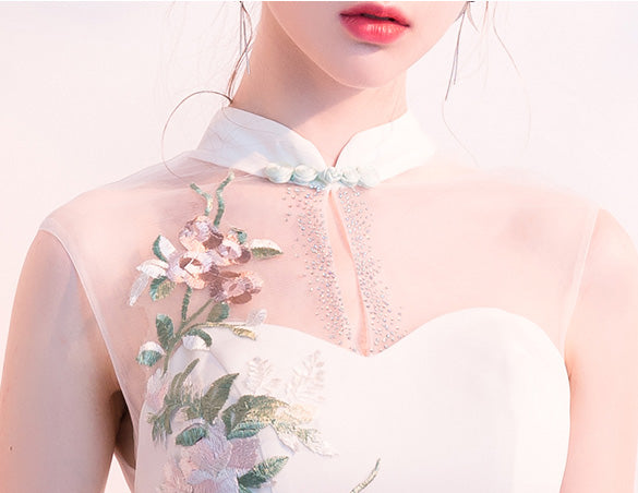 White Embroidered Thigh Split Qipao / Cheongsam Evening Dress