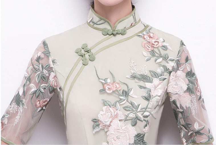 Green Embroidered Long Qipao / Cheongsam Party Dress