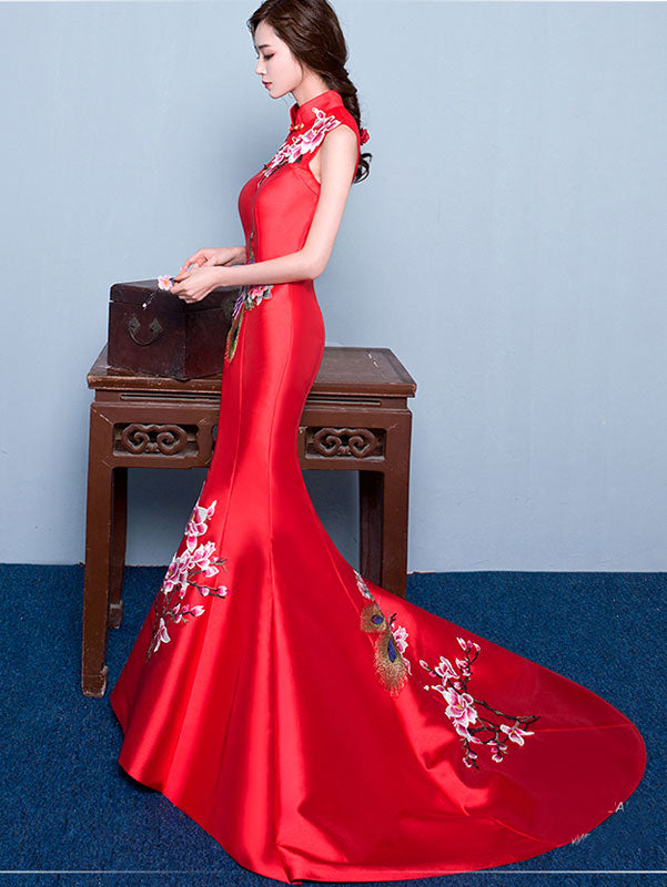 Red Embroidered Wedding Qipao / Cheongsam Dress with Fishtail Train