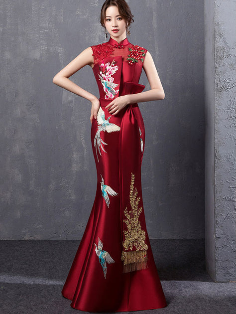 Wine Red Embroidered Fishtail Qipao / Cheongsam Wedding Dress – imallure