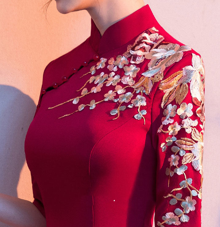 A-Line Floor Length Embroidered Qipao / Cheongsam Wedding Dress