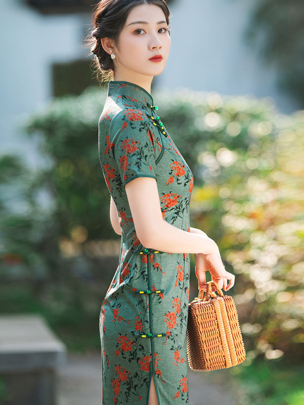 2022 Spring Green Floral Modern Cheongsam Qi Pao Dress
