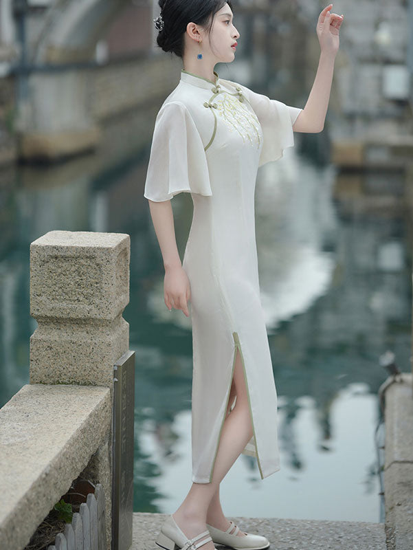 2022 White Chiffon Bell Sleeve Cheongsam Qi Pao Dress