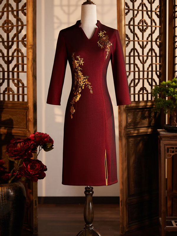 Red Bridal Mothers Sequined Winter Cheongsam Qi Pao Dress