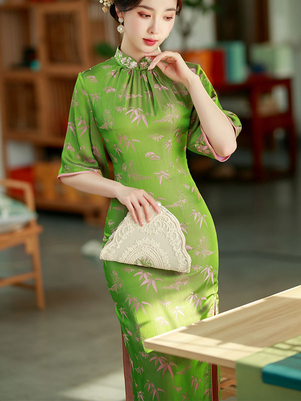 Green Jacquard Bell Sleeve Silk Cheongsam Qipao Dress