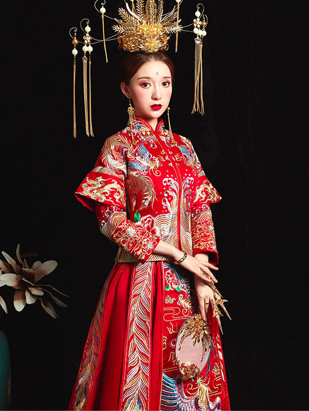 Red Gorgeous Embroidered Phoenix Chinese Wedding Bridal Qun Gua