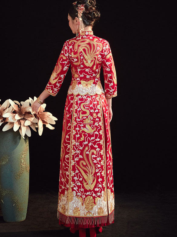 Traditional Chinese Wedding Qun Gua with Embroidered Dragon Phoenix